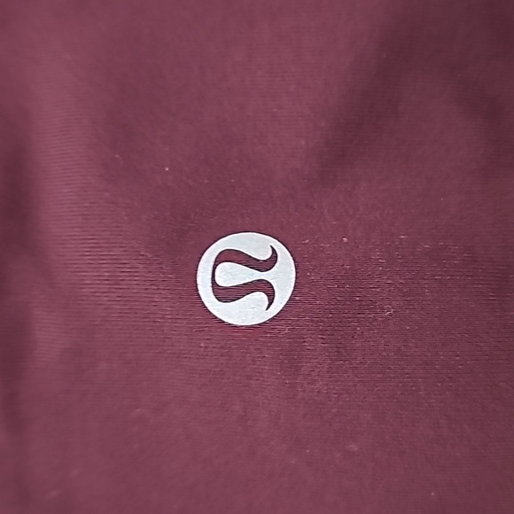 Lululemon Burgundy Cropped Leggings Sz 2 - Picture 5 of 8